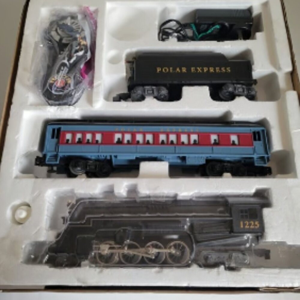 The Polar Express Remote O-Guage Set